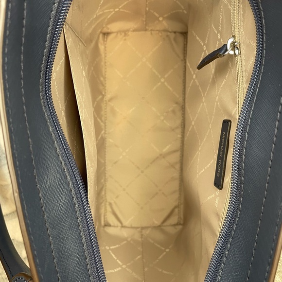 Michael kors top handle bag - Picture 6 of 9